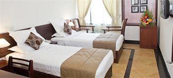Hotel Pookodans International Kondotty Экстерьер фото